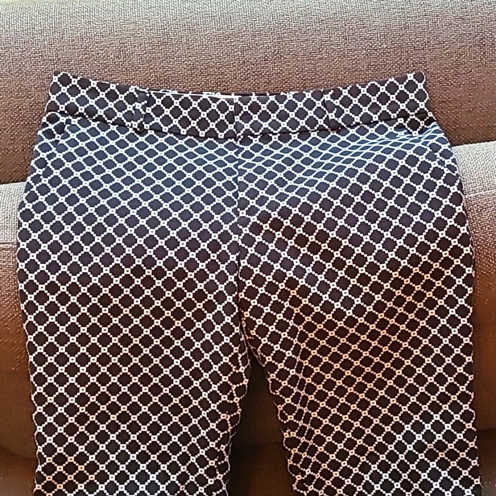 Banana Republic straight leg Capri  pants